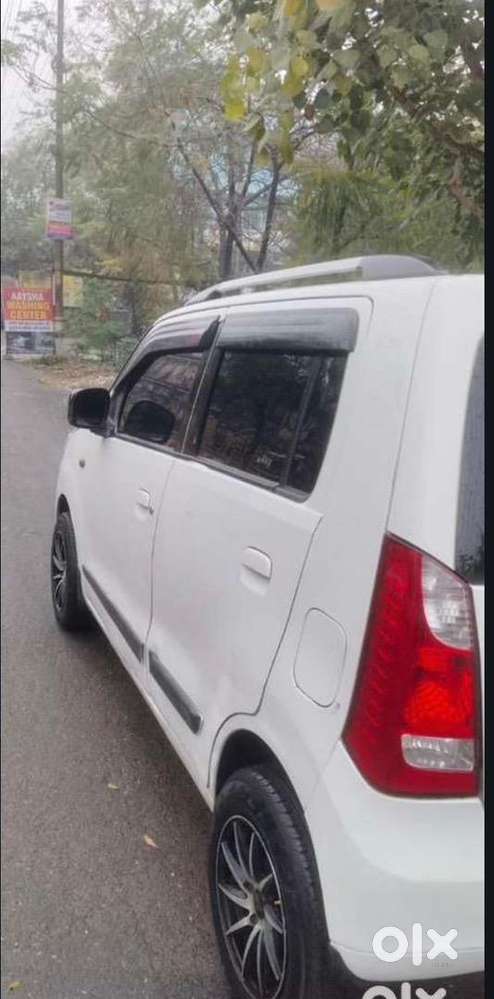 Maruti Suzuki 2012 Car
