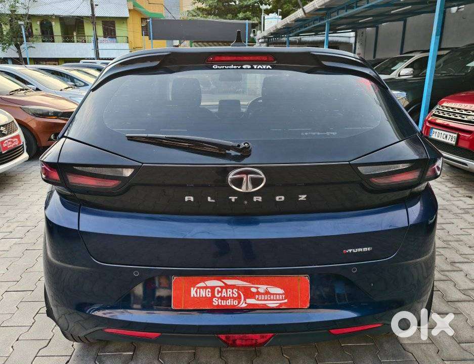 Tata Altroz Xz Plus (s), 2023, Petrol