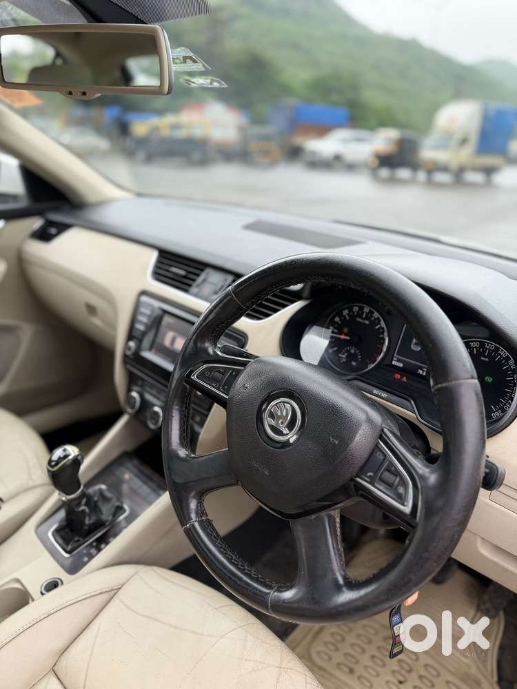 Skoda Octavia Elegance 2.0 Tdi At, 2014, Diesel