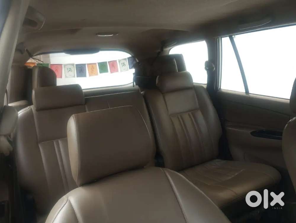 Innova Diesal 
December 2015 Model
Good Condition 
Urgent Sell