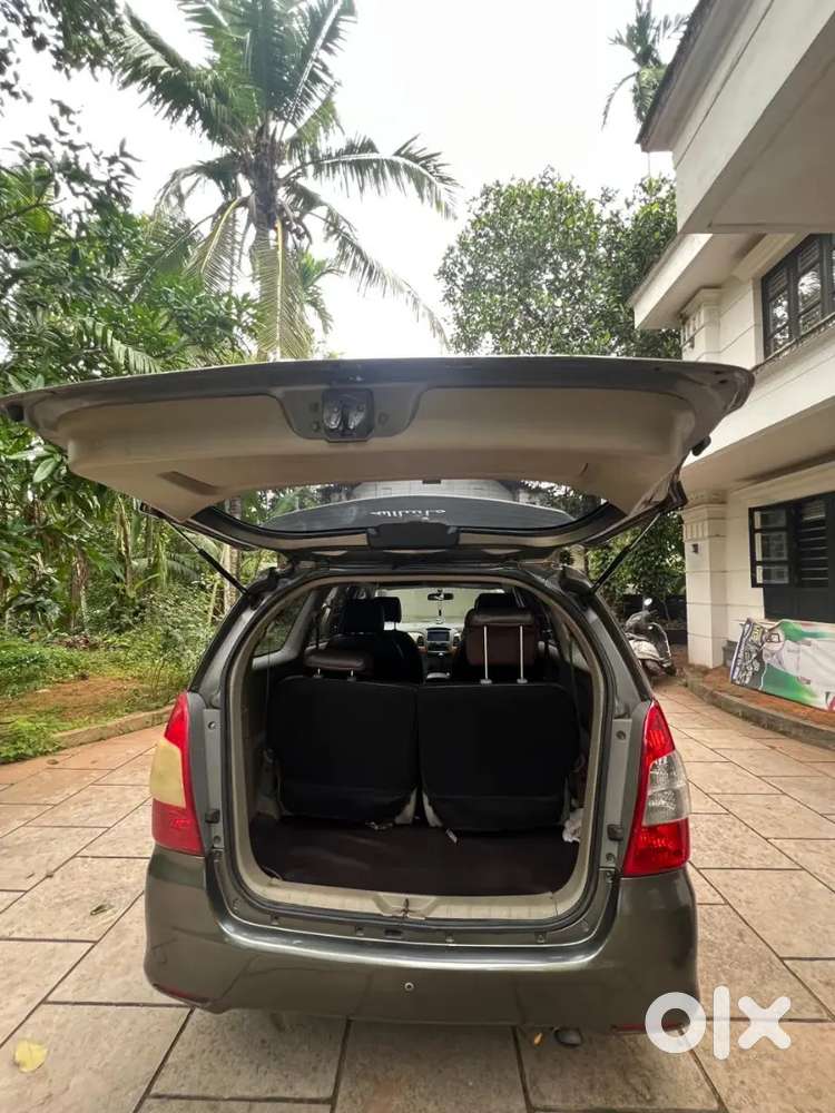 Toyota Innova 2.5 Diesel 7 2010