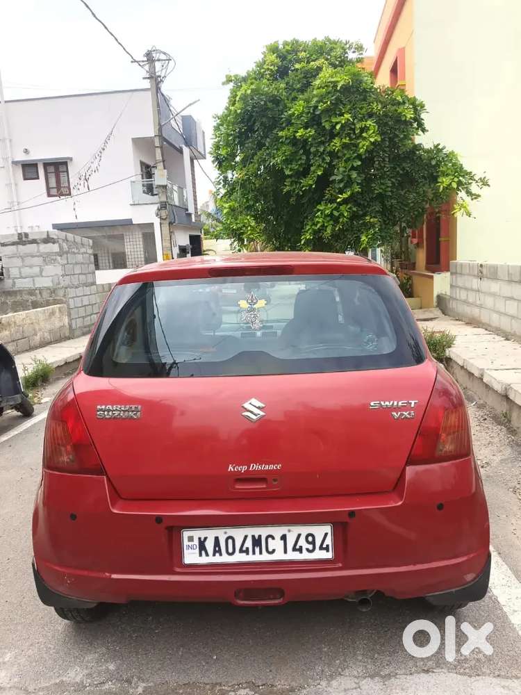 Maruti Suzuki Swift 2006 Petrol 176000 Km Driven