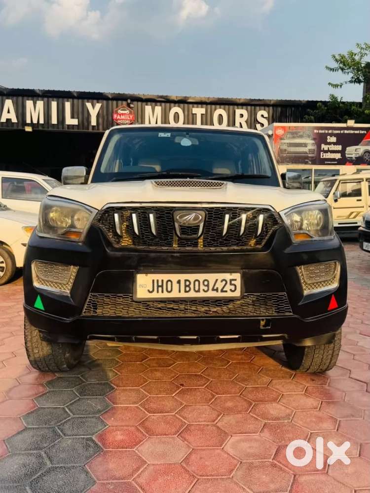 Mahindra Scorpio, 2015, Diesel