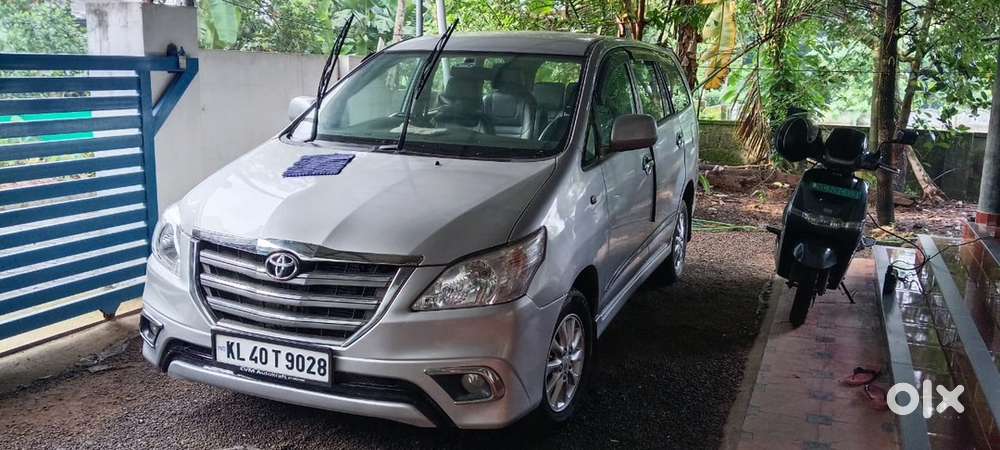 Toyota Innova Diesel 2013 3rd
