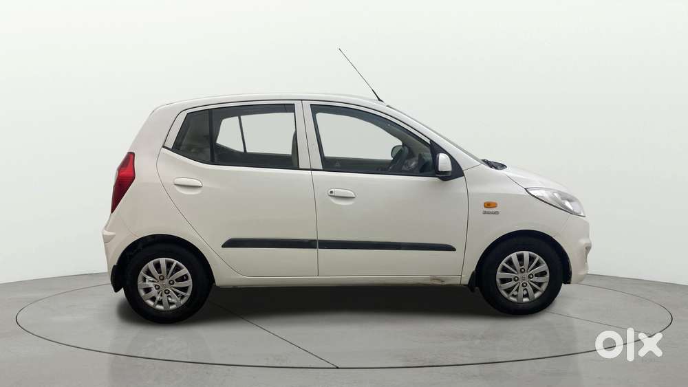 Hyundai I10 Sportz 1.1l, 2015, Petrol