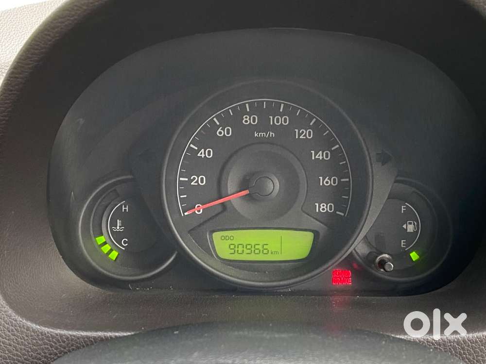 Hyundai Eon Era +, 2017, Petrol