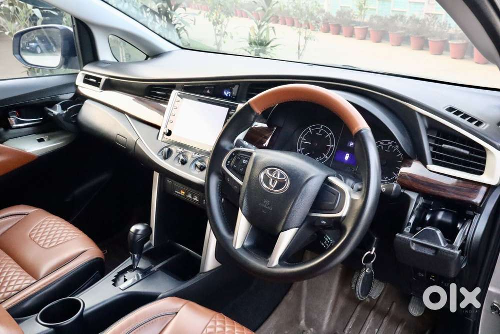 Toyota Innova Crysta [2020-ongoing] 2.4 Gx At 7 Str, 2021, Diesel