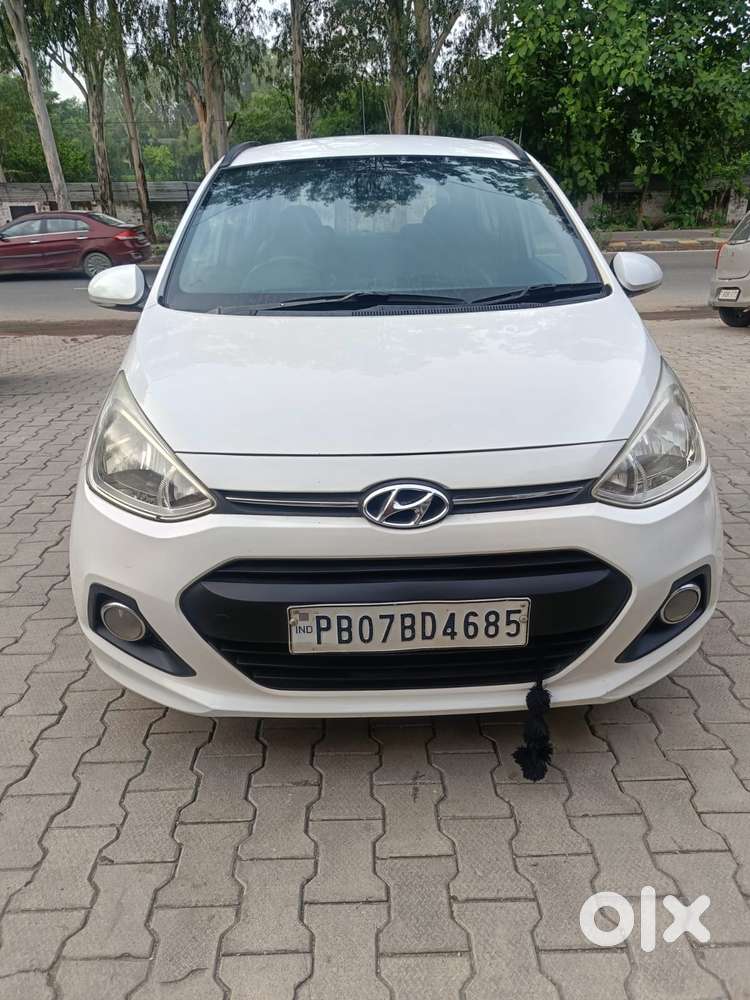 Hyundai Grand I10 Sportz O 1.2, 2016, Petrol