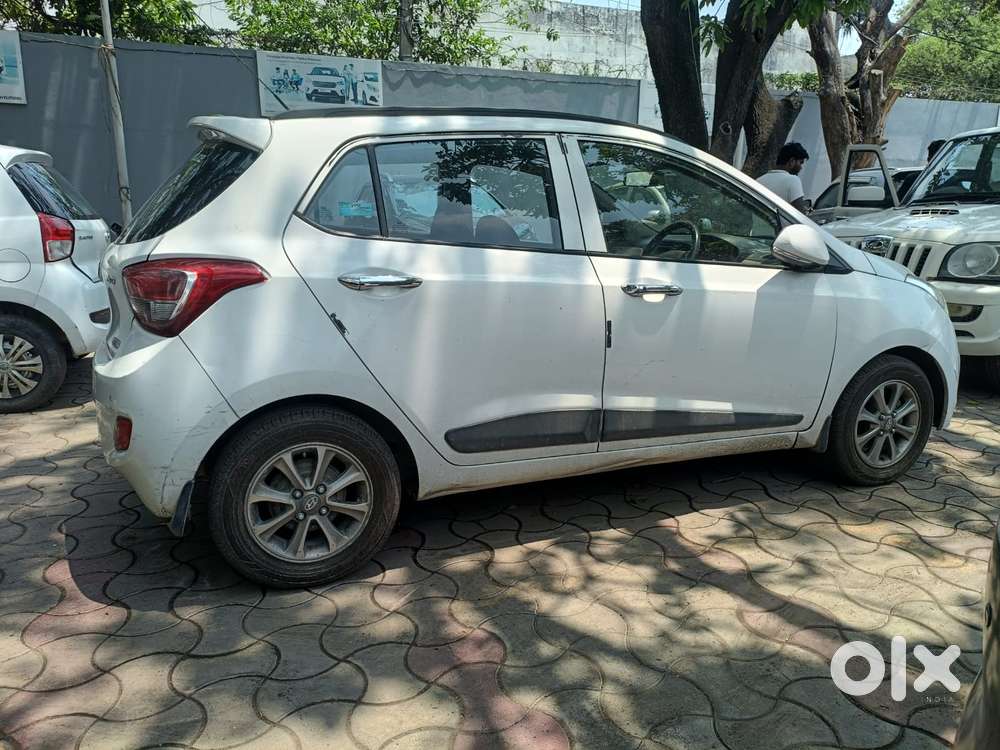 Hyundai Grand I10 2013-2016 Asta, 2016, Petrol