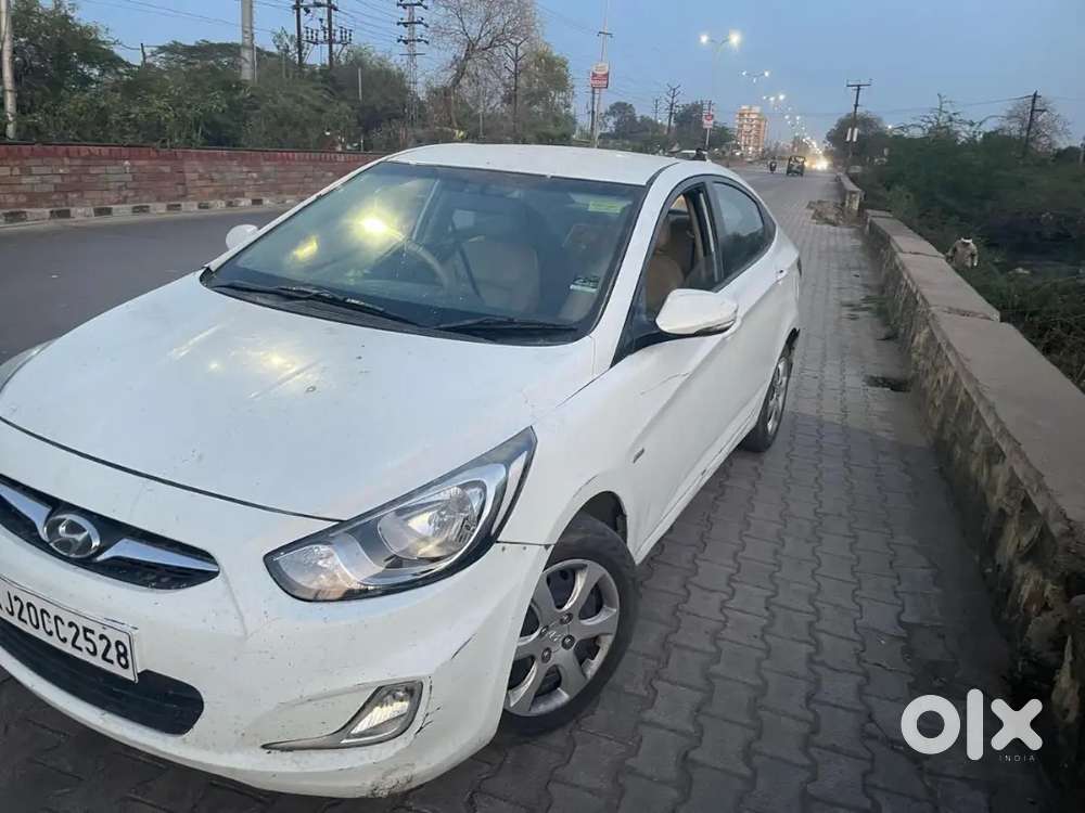 Hyundai Fluidic Verna 2012 Diesel 138000 Km Driven