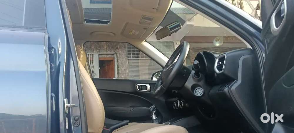 Hyundai Venue 2021 With Sunroof