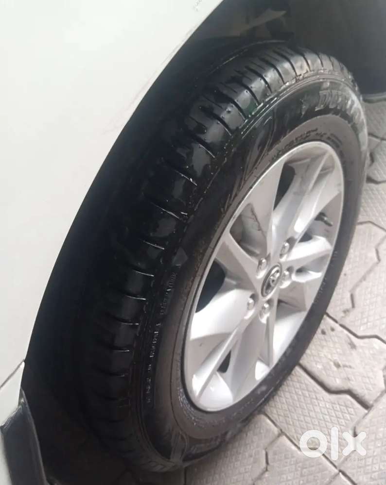 Full Toyota Servise. No Replace.