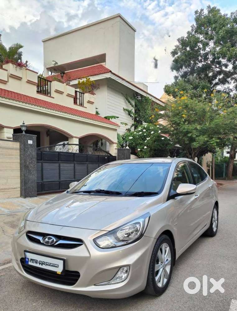 Hyundai Verna Fluidic 1.6 VTVT SX, 2011, Petrol
