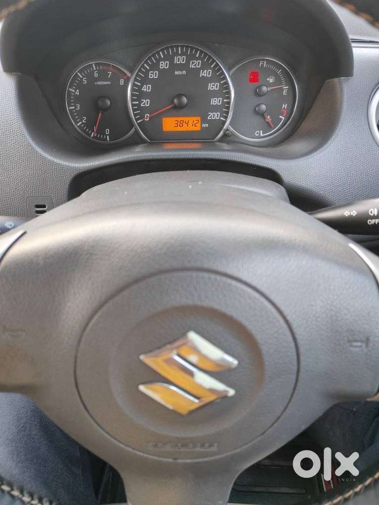 Maruti Suzuki Swift Vxi 1.2 Abs Bs-iv, 2011, Petrol