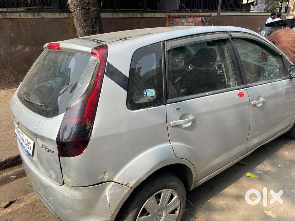 Ford Figo 2010 Cng & Hybrids 86586 Km Driven