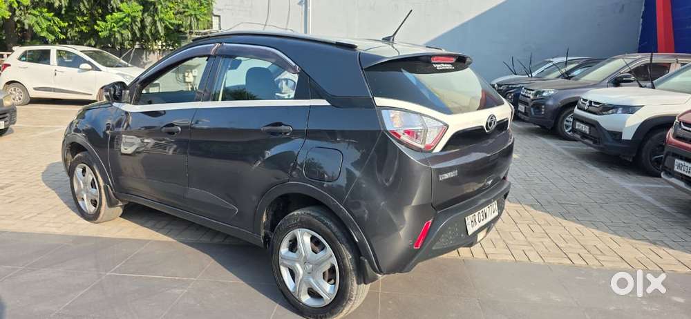 Tata Nexon 1.5 Revotorq Xm, 2018, Diesel