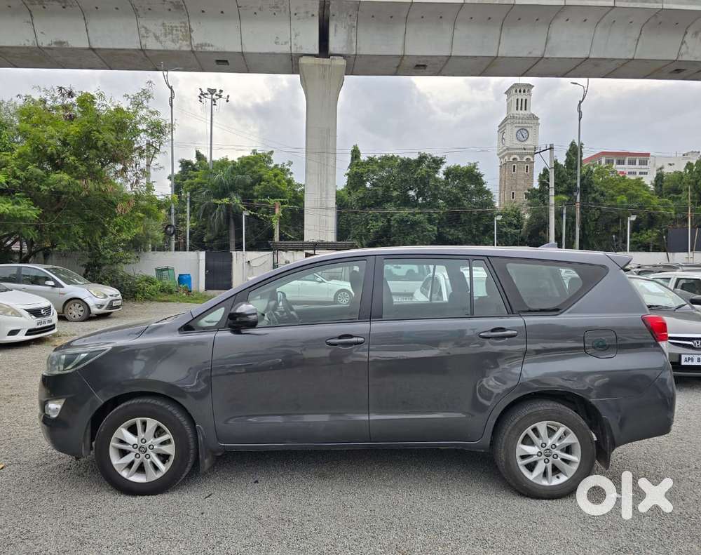 Toyota Innova Crysta 2.4 G Mt, 2018, Diesel