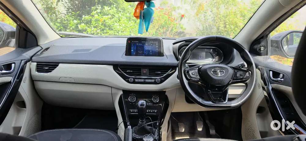 Tata Nexon Diesel 2021 - Top End - Excellent Condition