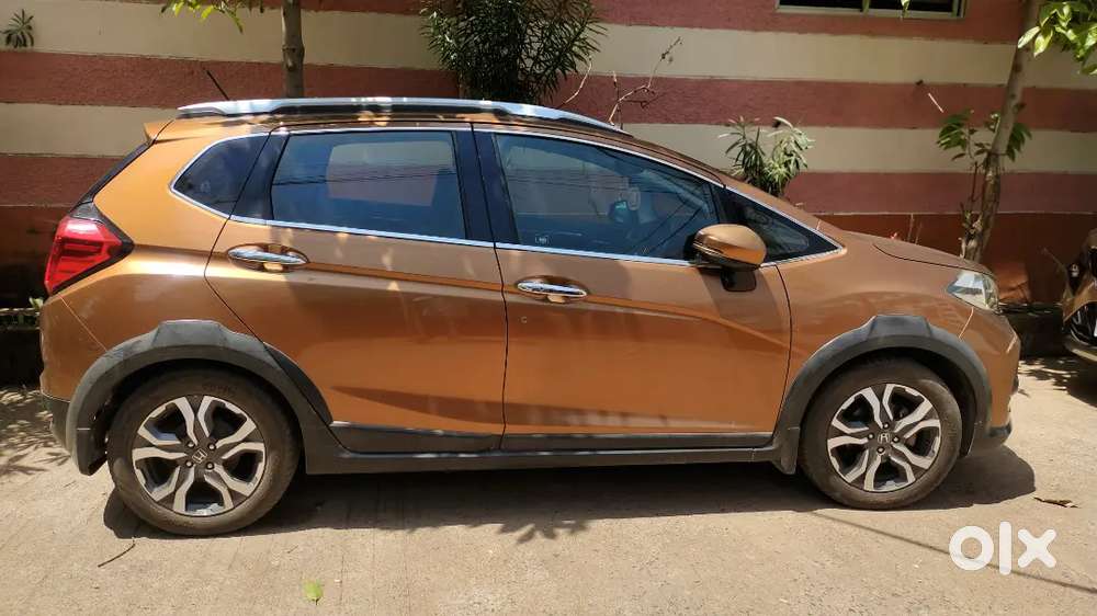 Honda Wr-v Diesel 2018 Variant Top Model Sunroof Push Start Button