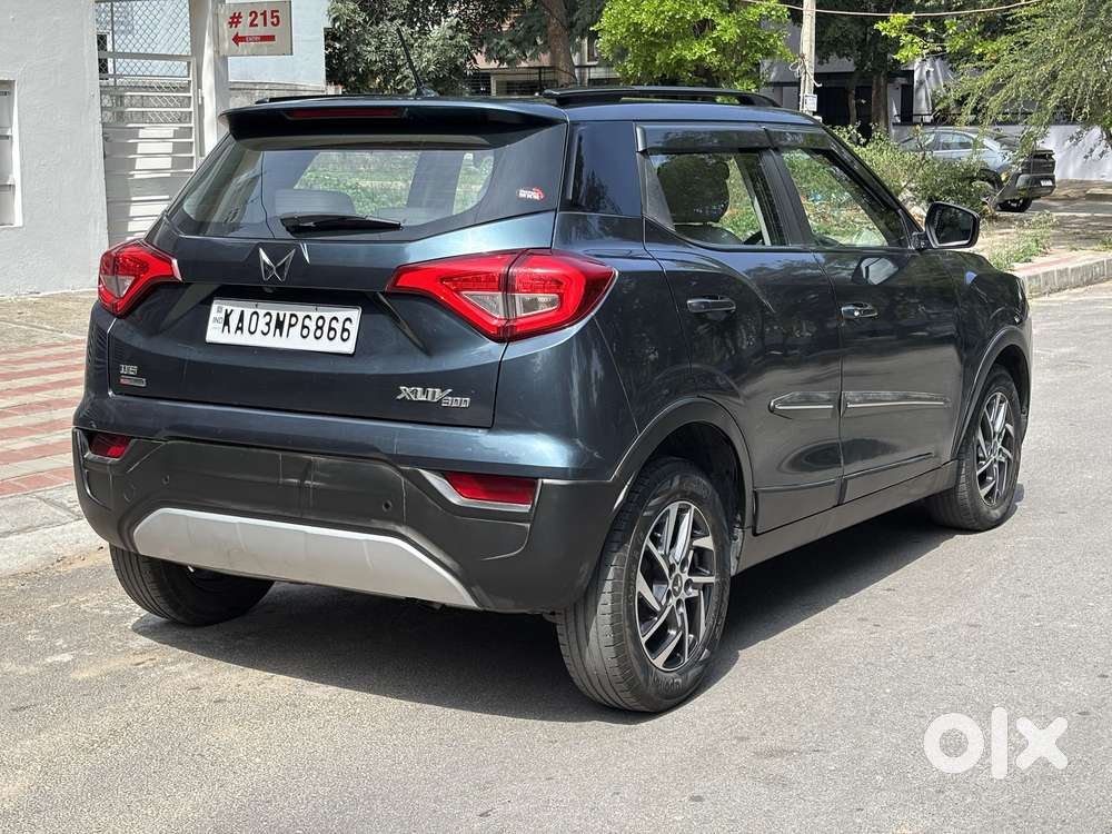 Mahindra Xuv300 W8 Option, 2023, Petrol