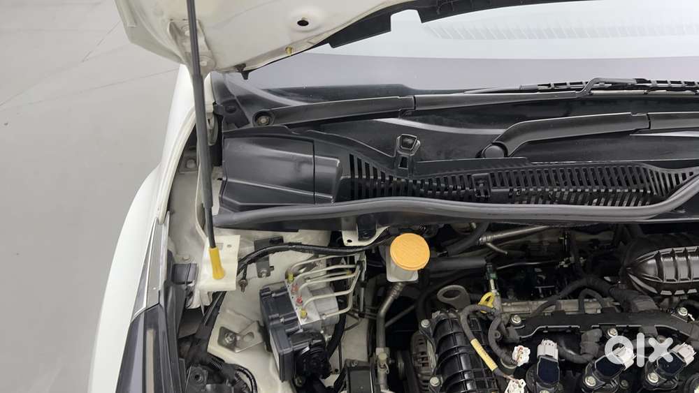 Tata Altroz 1.2 Xe, 2020, Petrol