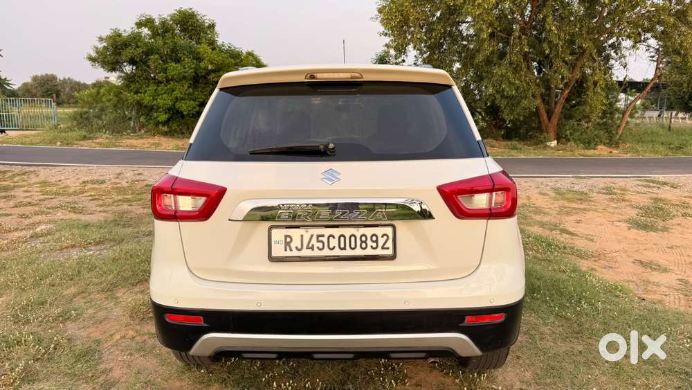 Maruti Suzuki Brezza 1.5 Zxi Plus Smart Hybrid, 2021, Petrol