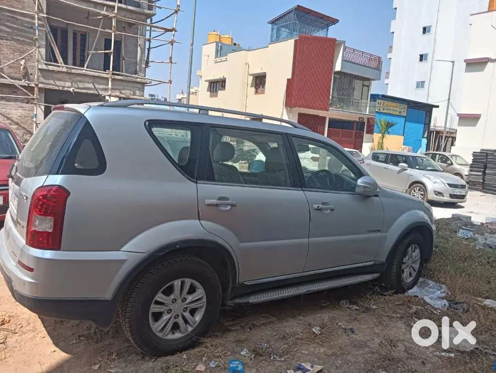 Mahindra Ssangyong Rexton 2013