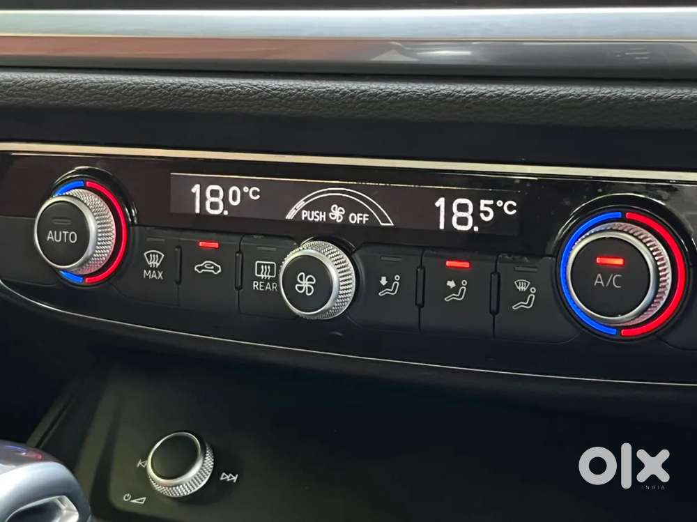 Audi Q3 40 Tfsi Premium Plus, 2023, Petrol