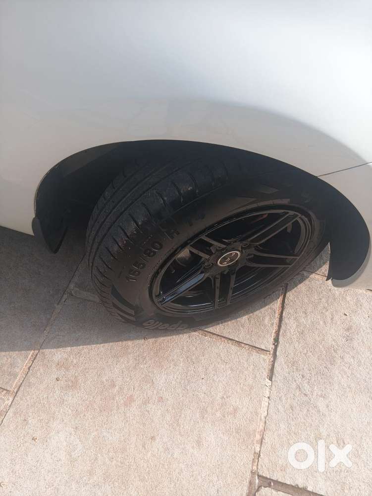 Maruti Suzuki Swift 2021 Petrol 62000 Km Driven