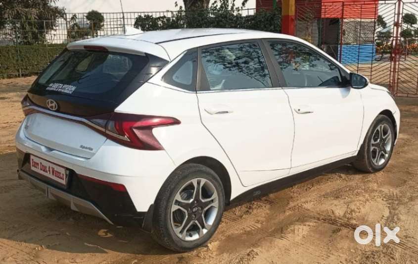 Hyundai I20 Sportz 1.2 Mt, 2024, Petrol