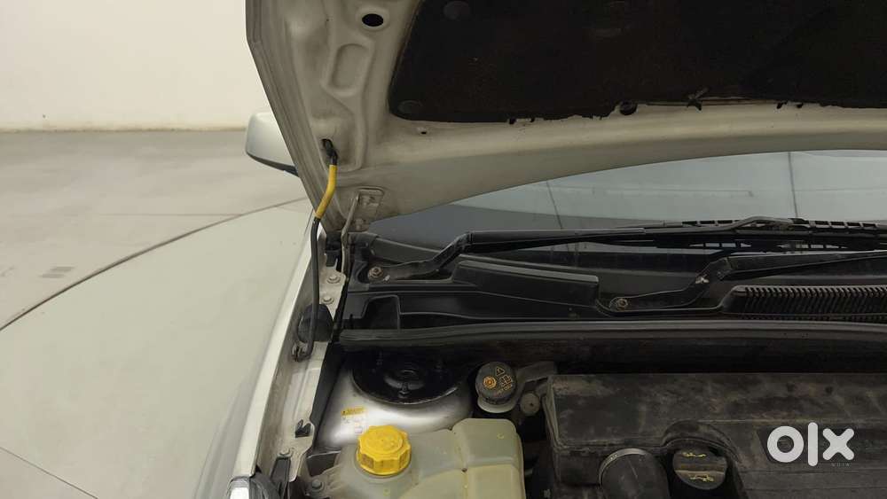 Ford Figo 2010-2012 Petrol Zxi, 2013, Petrol