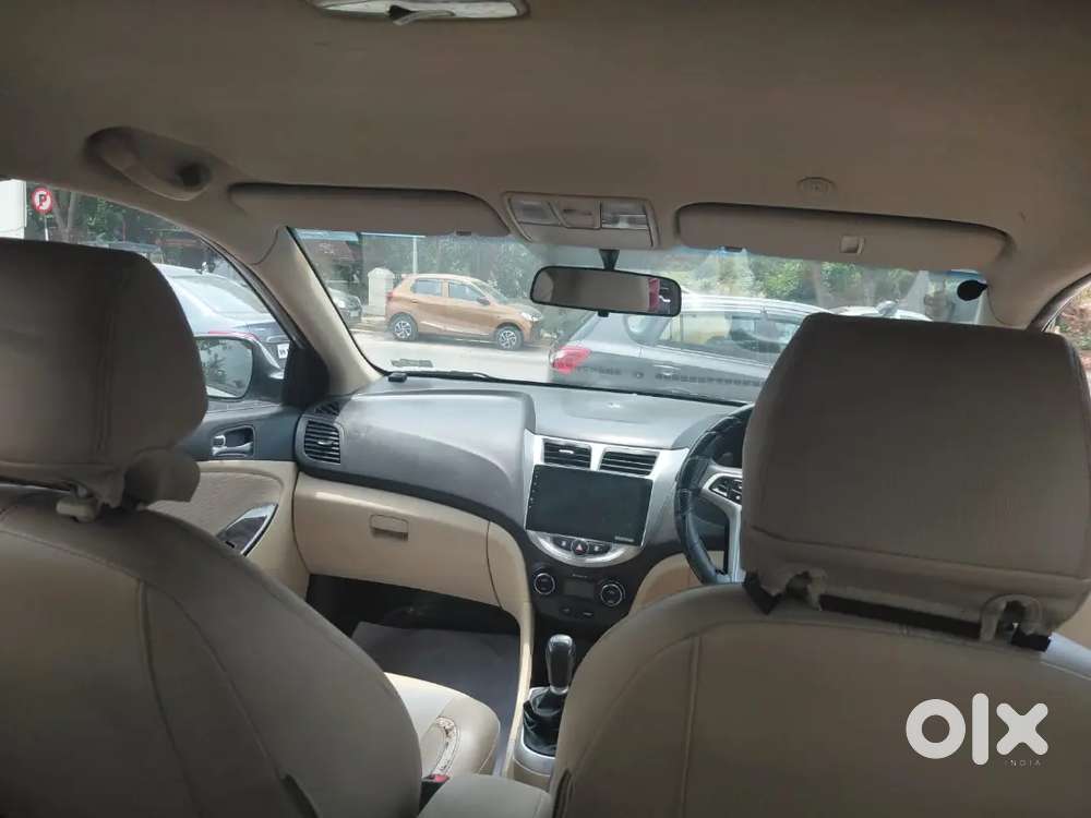 Hyundai Verna 2012, Petrol +cng