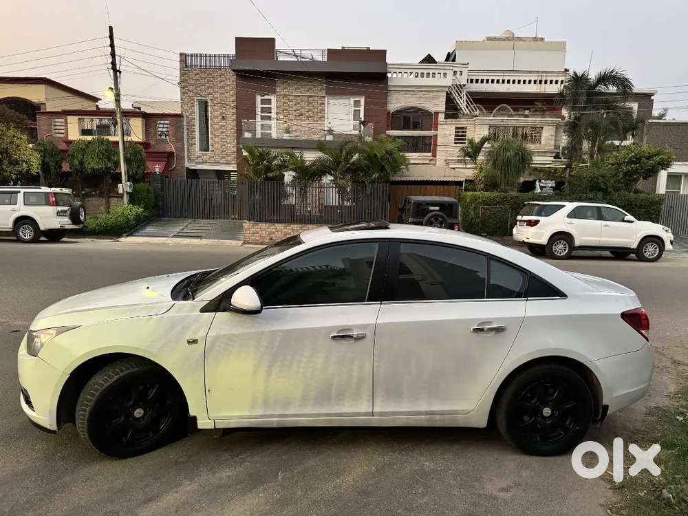 Cruze 2010 Model 2030 Tk Passing No Problem Urgent Sale