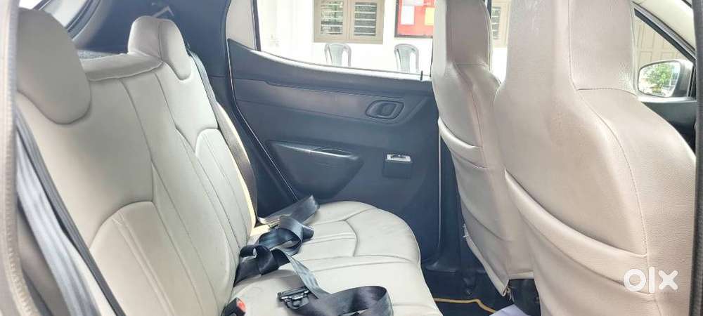 Renault Kwid Rxt Amt Climber (automatic), 2017, Petrol