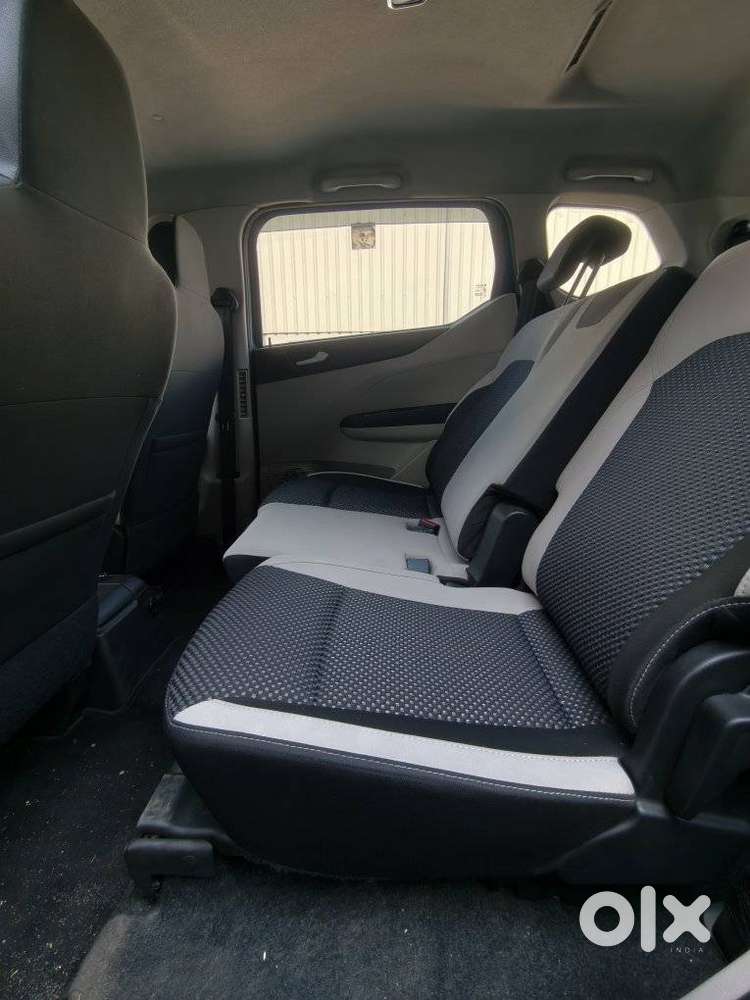 Renault Triber Rxz, 2020, Petrol