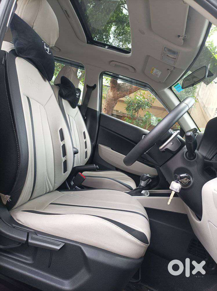 Hyundai Venue 1.0 S (o) Turbo Dct, 2024, Petrol