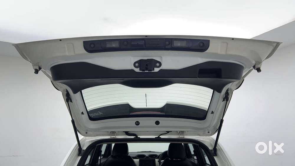 Nissan Magnite 1.0 Xl, 2021, Petrol