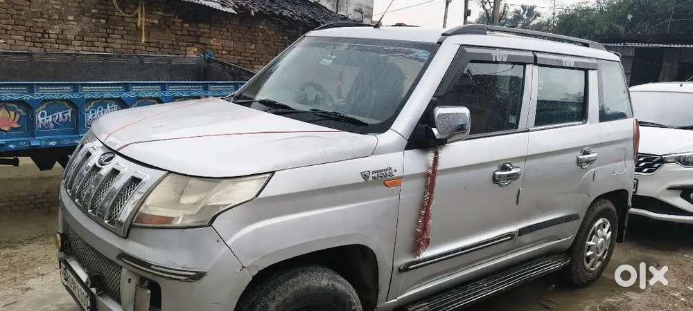 Mahindra Tuv 300