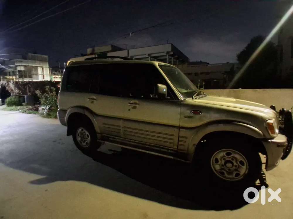 Mahindra Scorpio Classic 2006