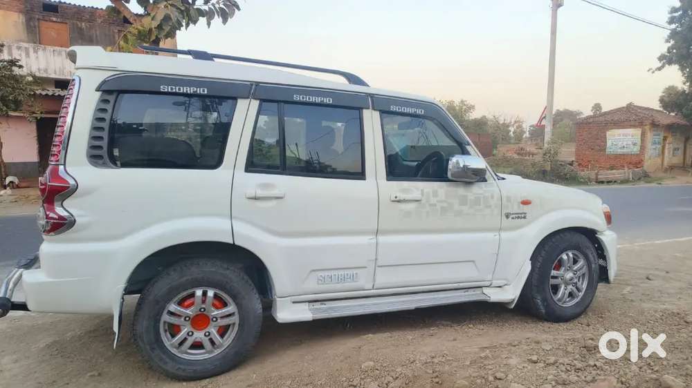 Mahindra Scorpio 2014 Diesel Manual