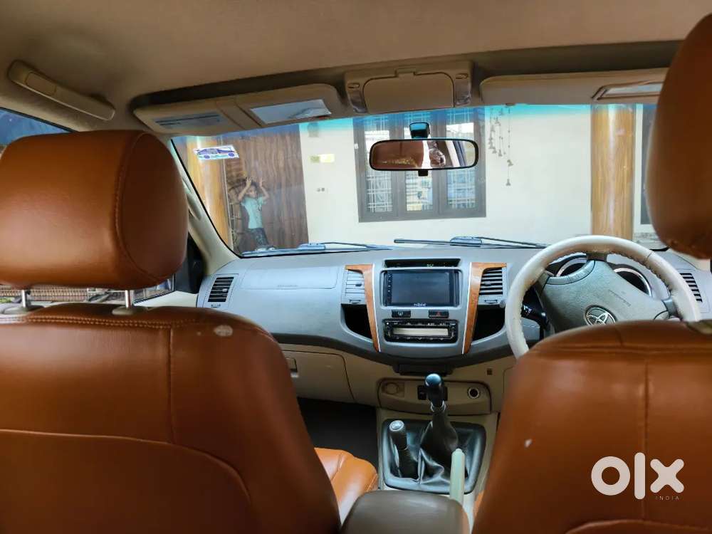 Toyota Fortuner 2011 Diesel Well Maintained