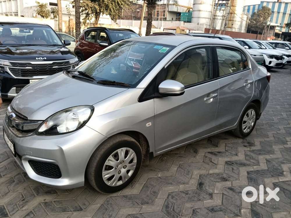Honda Amaze Petrol 2016
