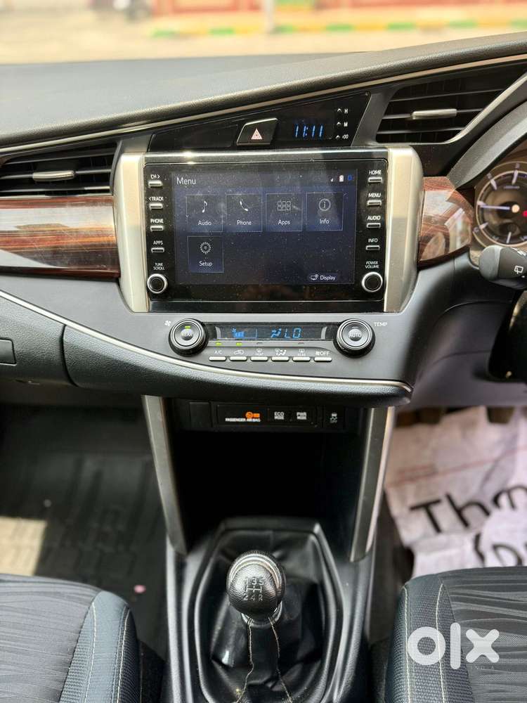 Toyota Innova Crysta 2.4 V 7 Str, 2023, Diesel