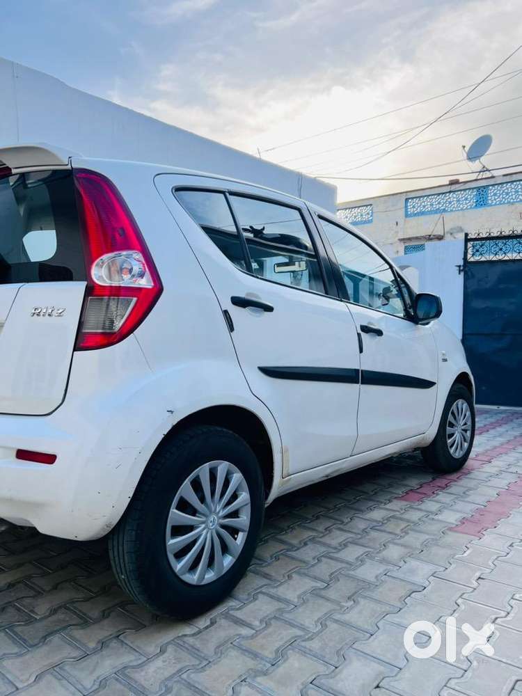 Maruti Suzuki Ritz 2015 Diesel Well Maintained