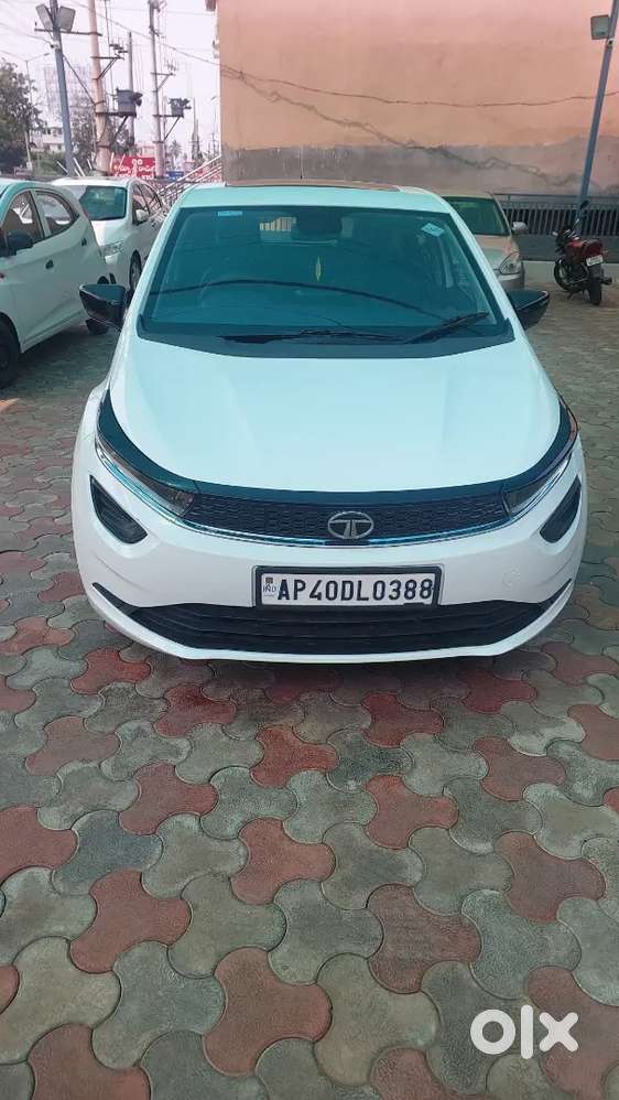 Tata Altroz 2023 Cng & Hybrids 18000 Km Driven