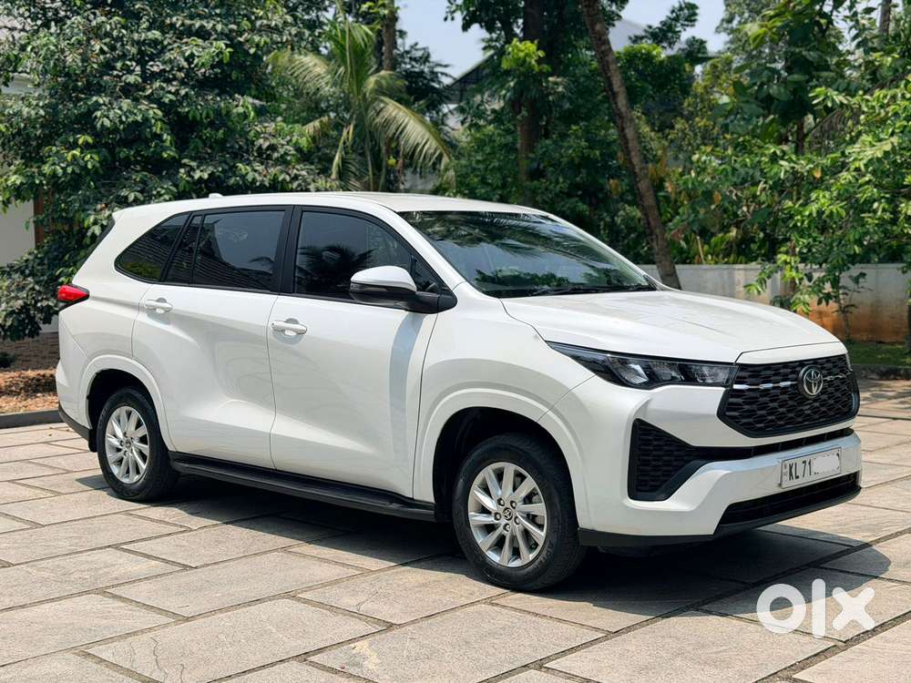Toyota Innova Hycross 2.0 Gx 7 Str, 2024, Petrol