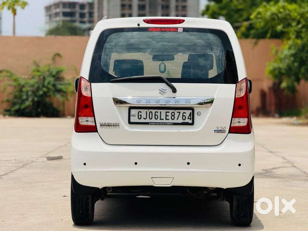 Maruti Suzuki Wagon R 1.0 Vxi Amt, 2018, Petrol