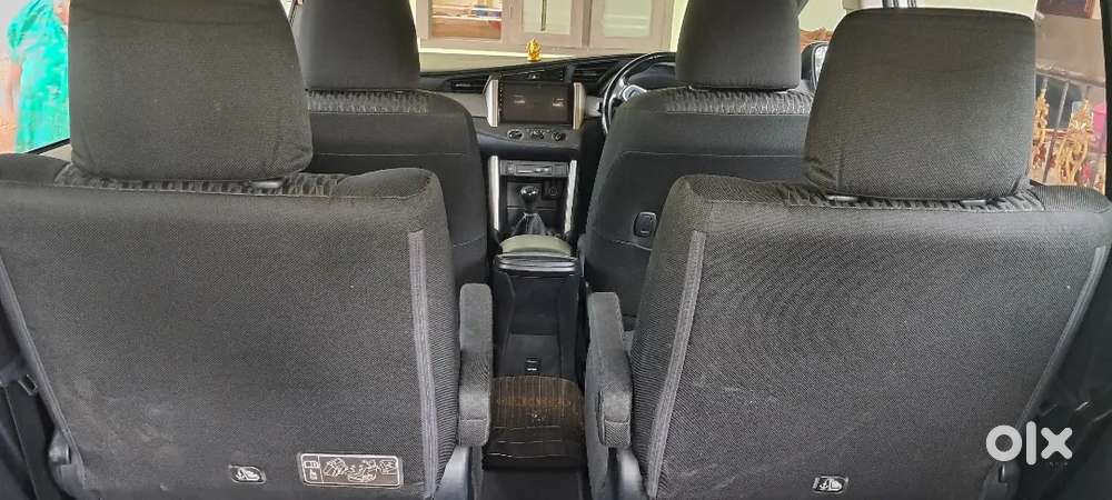 Toyota Innova Crysta 2018(re) Diesel Well Maintained.