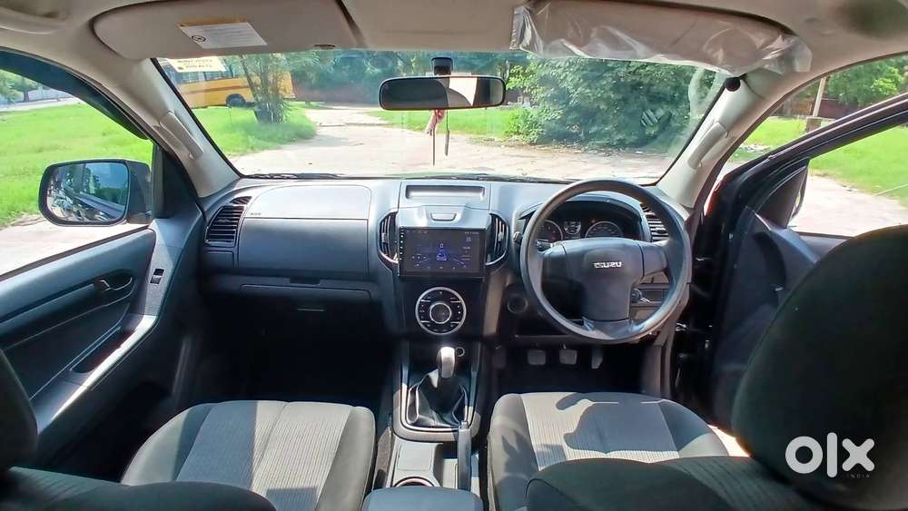 Isuzu Hi-lander 4x2 Mt, 2025, Diesel