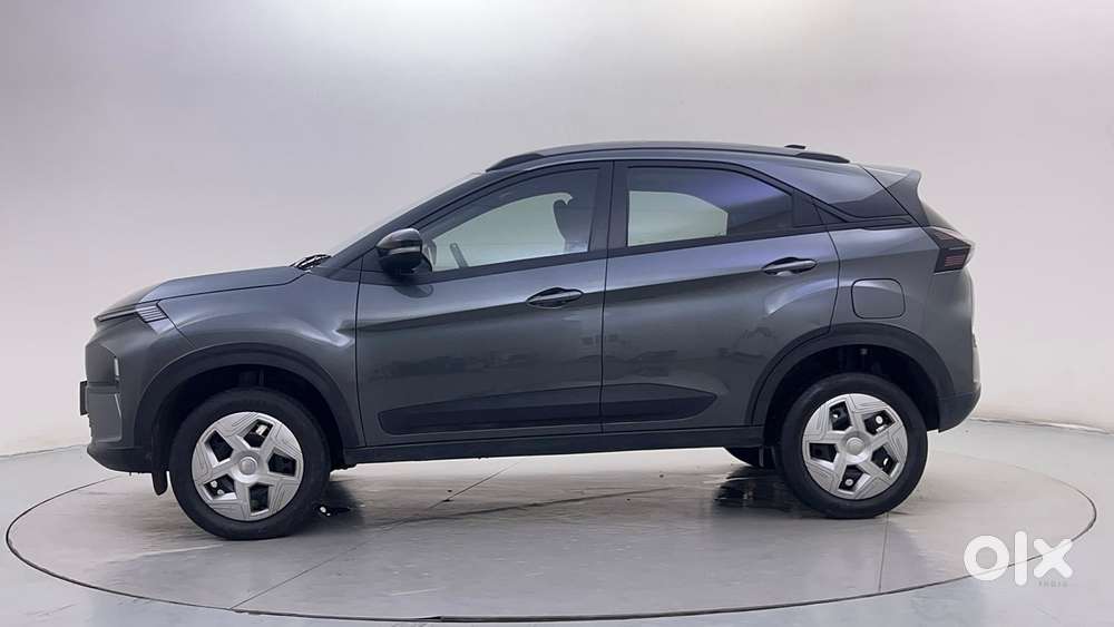 Tata Nexon Pure (s) 1.2 Petrol 6amt, 2026, Petrol